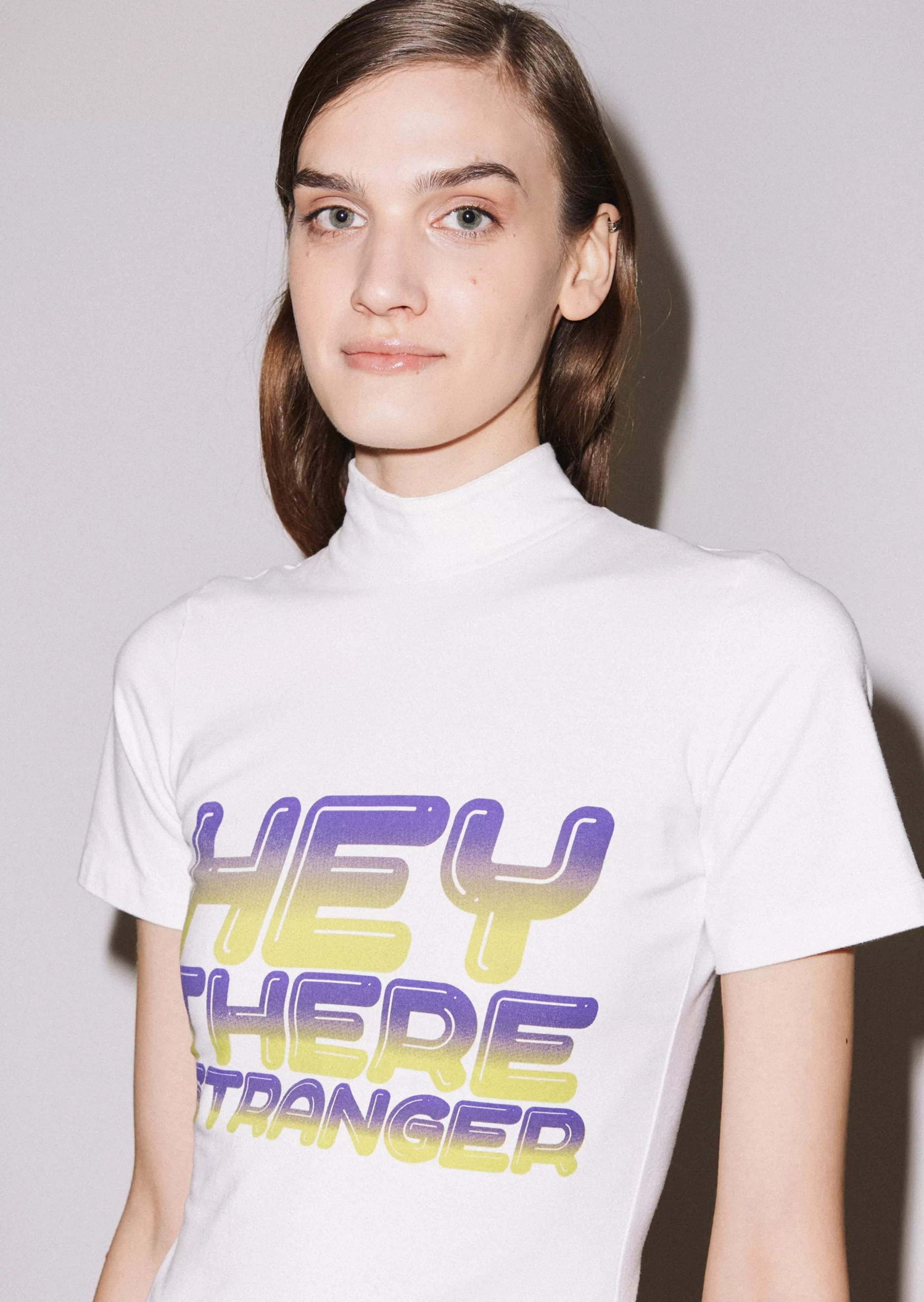 Best Sale 'Hey There' Shrunken High Neck Tee Tops & T-shirts | Tops & T-shirts