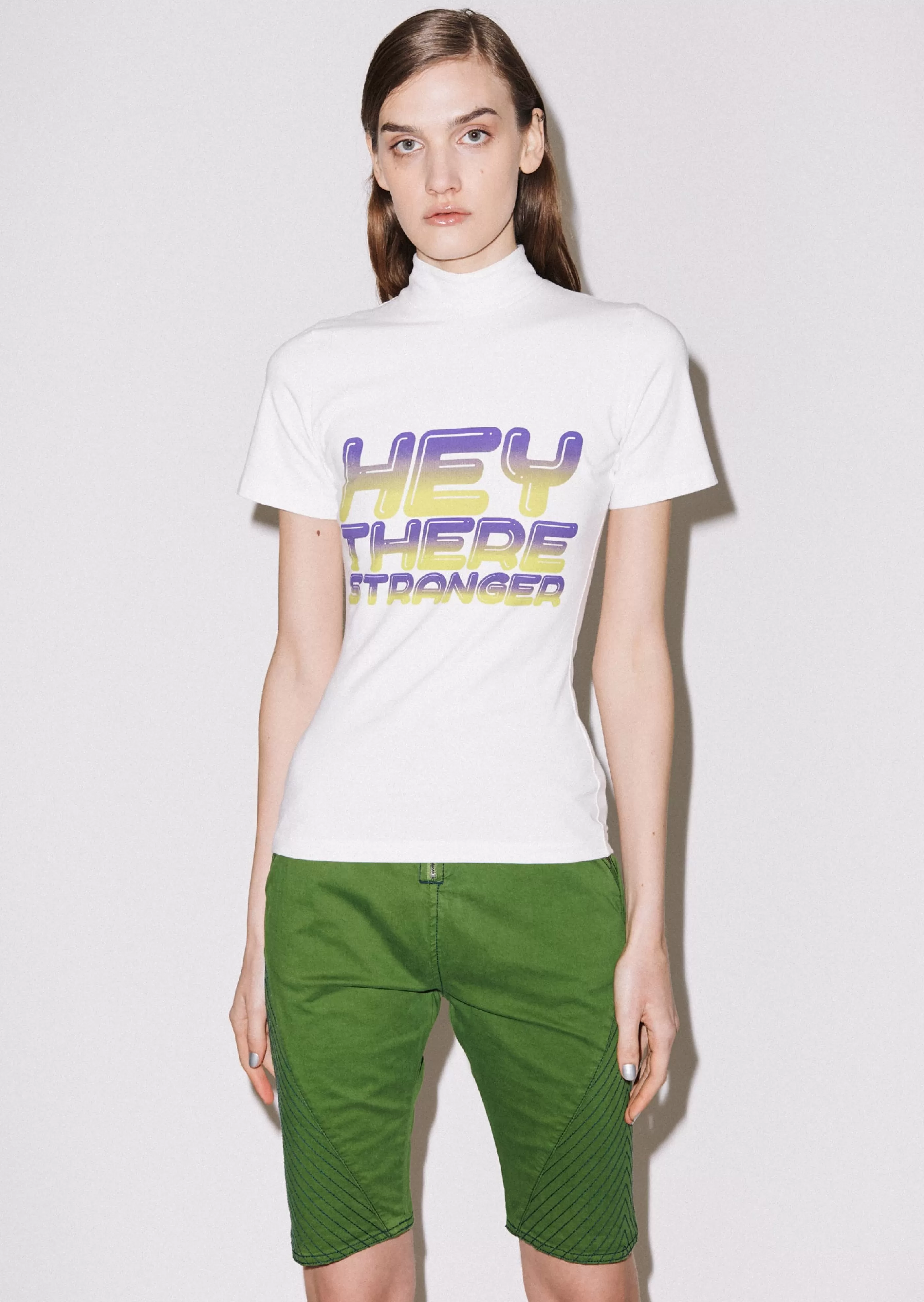 Best Sale 'Hey There' Shrunken High Neck Tee Tops & T-shirts | Tops & T-shirts