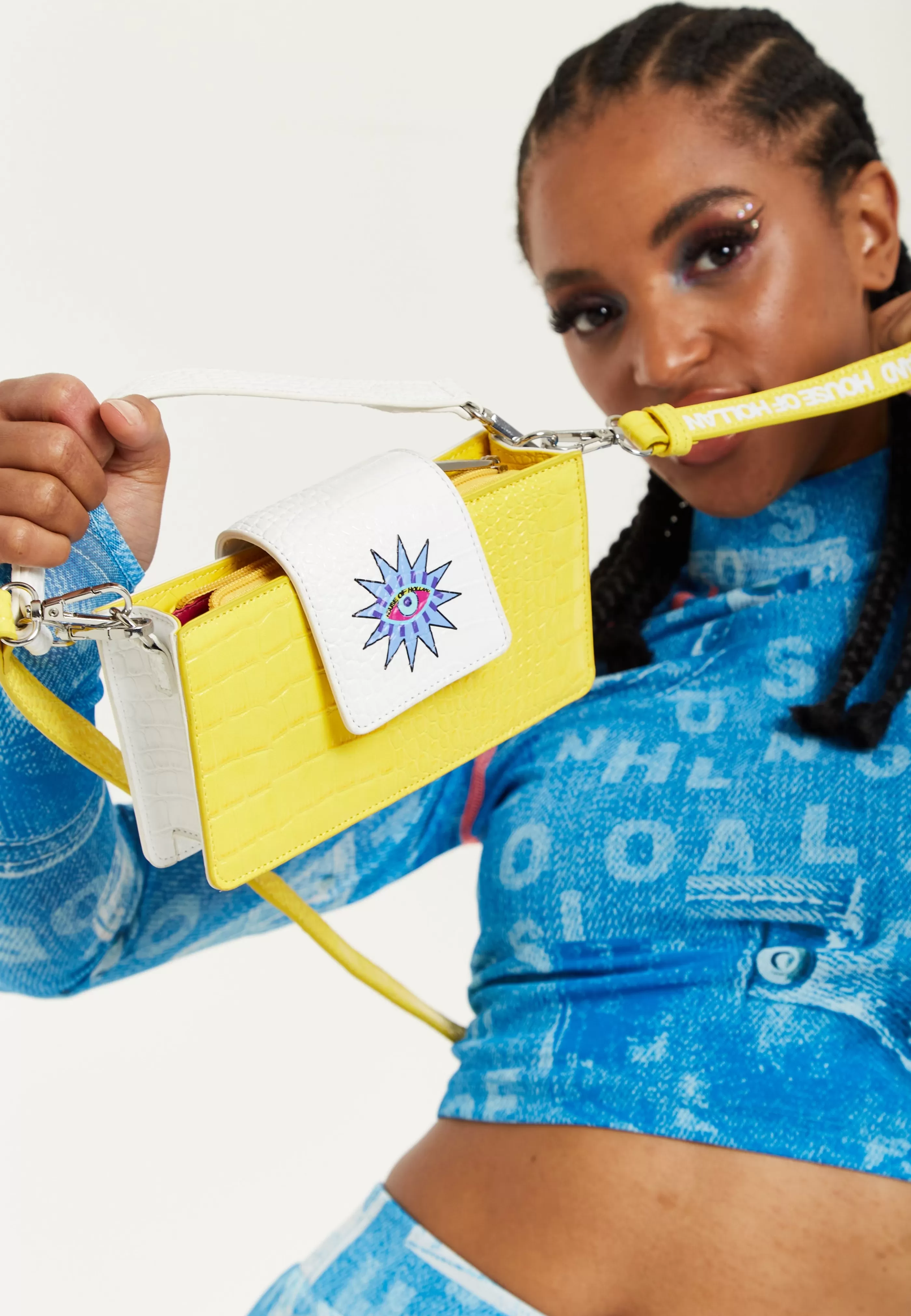 Outlet Small Crossbody Bag In And White With Printed Bags and Wallets | Bags and Wallets