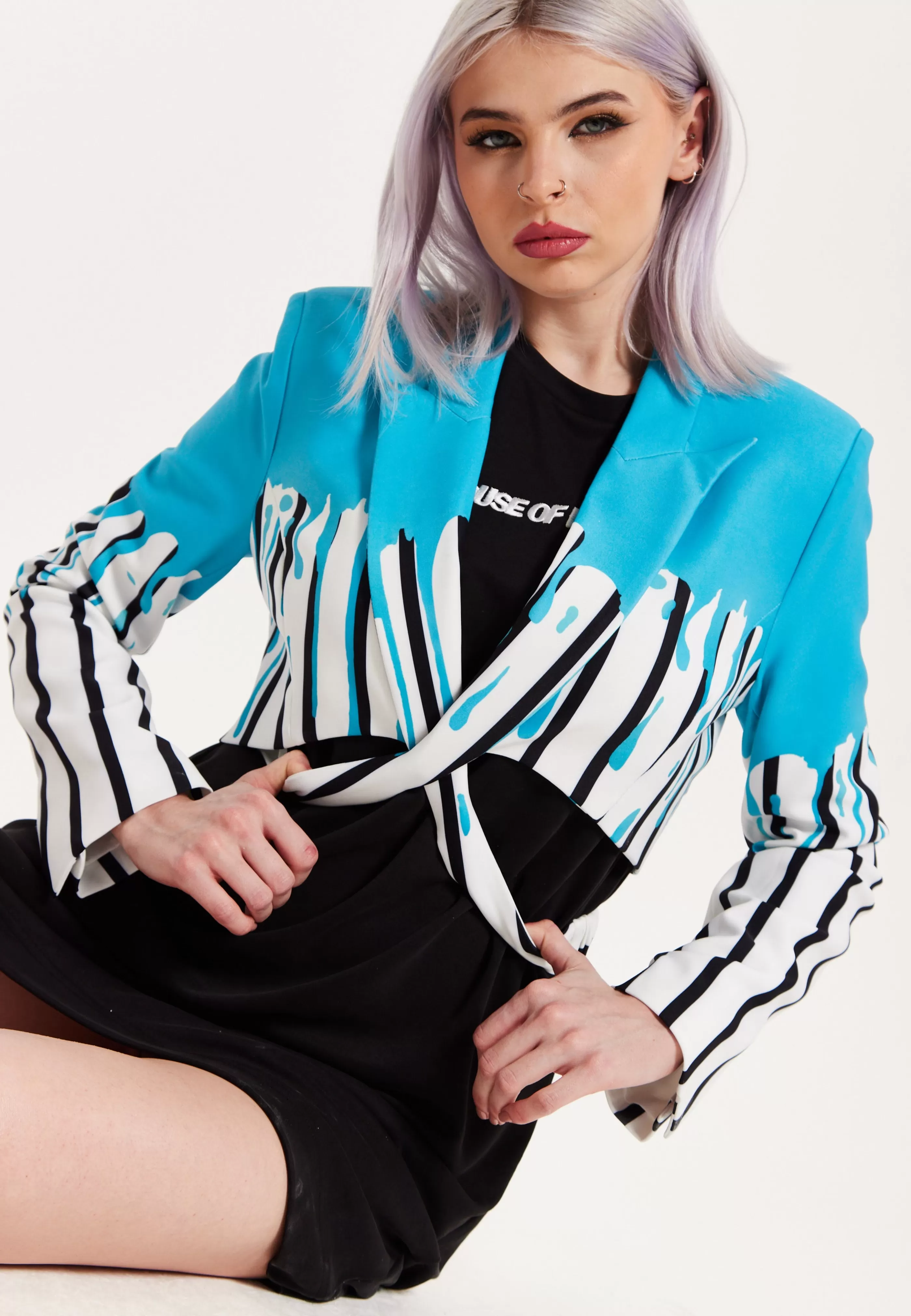 Store Stripe Monochrome Blue Splash Crop Blazer With Belt Suits