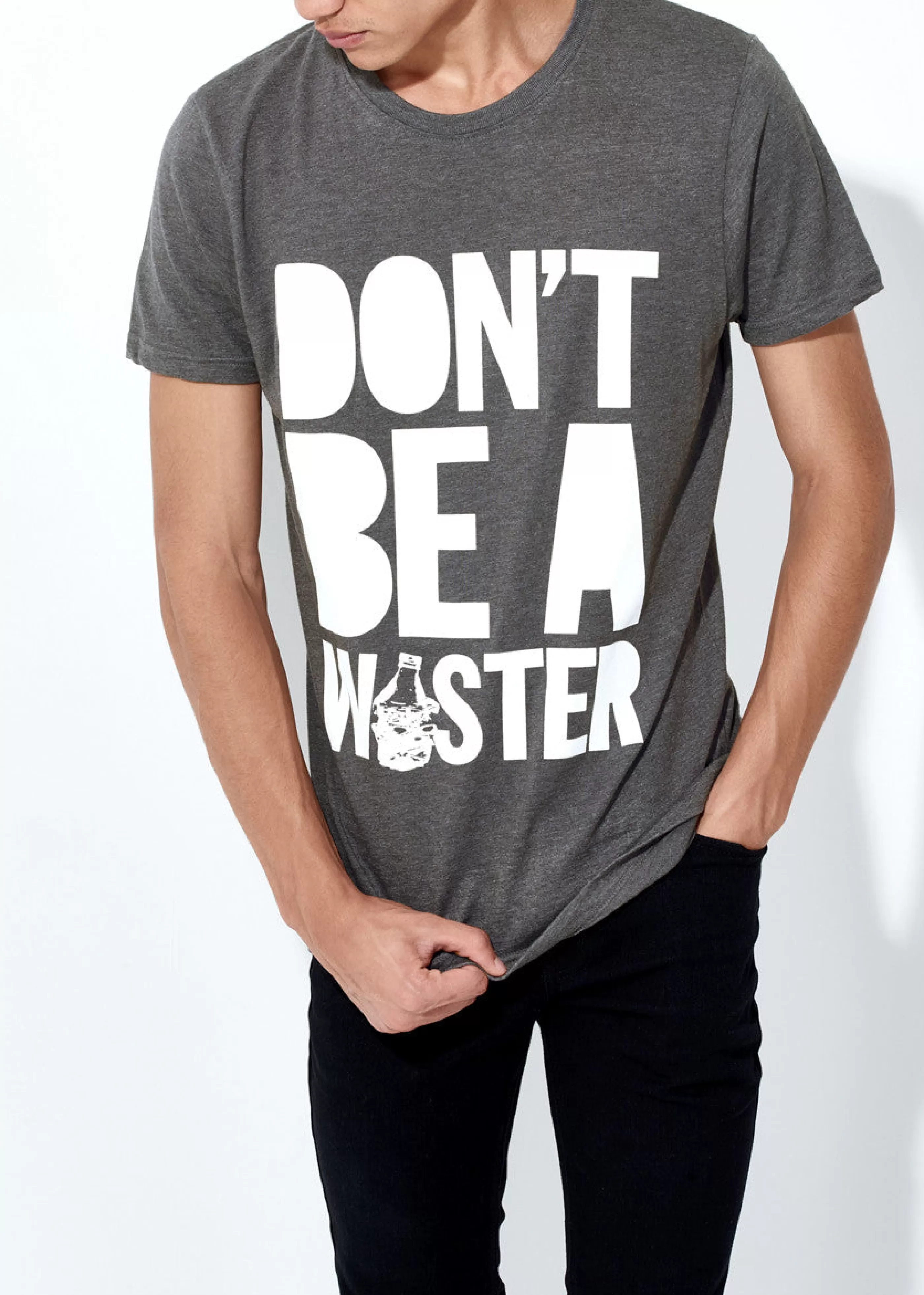 Sale Unisex "Waster" T-Shirt & Brita Fill&go Water Bottle Tops & T-shirts | Tops & T-shirts
